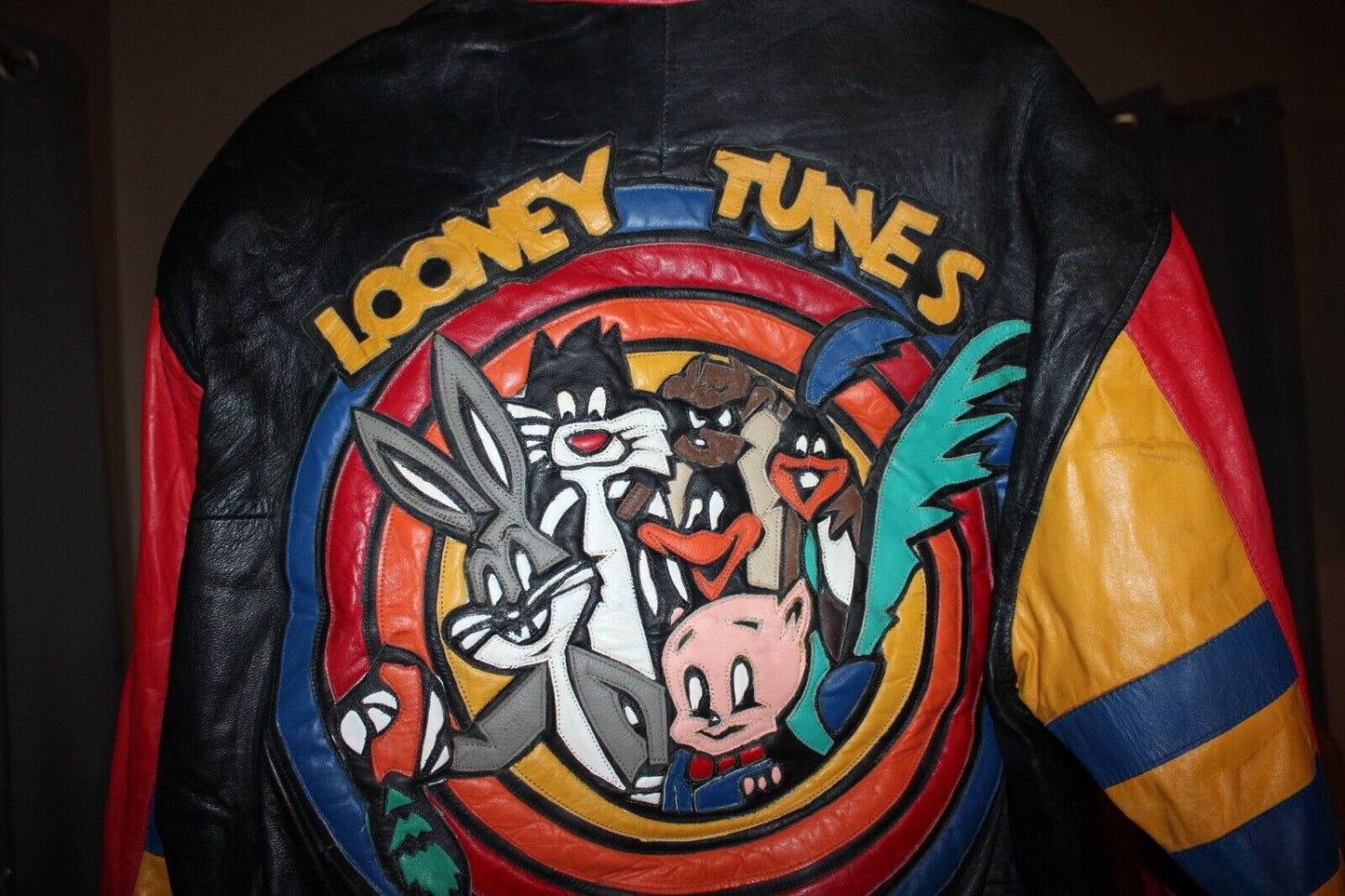 Vintage 80s Looney Tunes Leather Racing Jacket Warner Bros Bugs Bunny Taz Sylvester Donad Duck Cartoon REVI Bomber