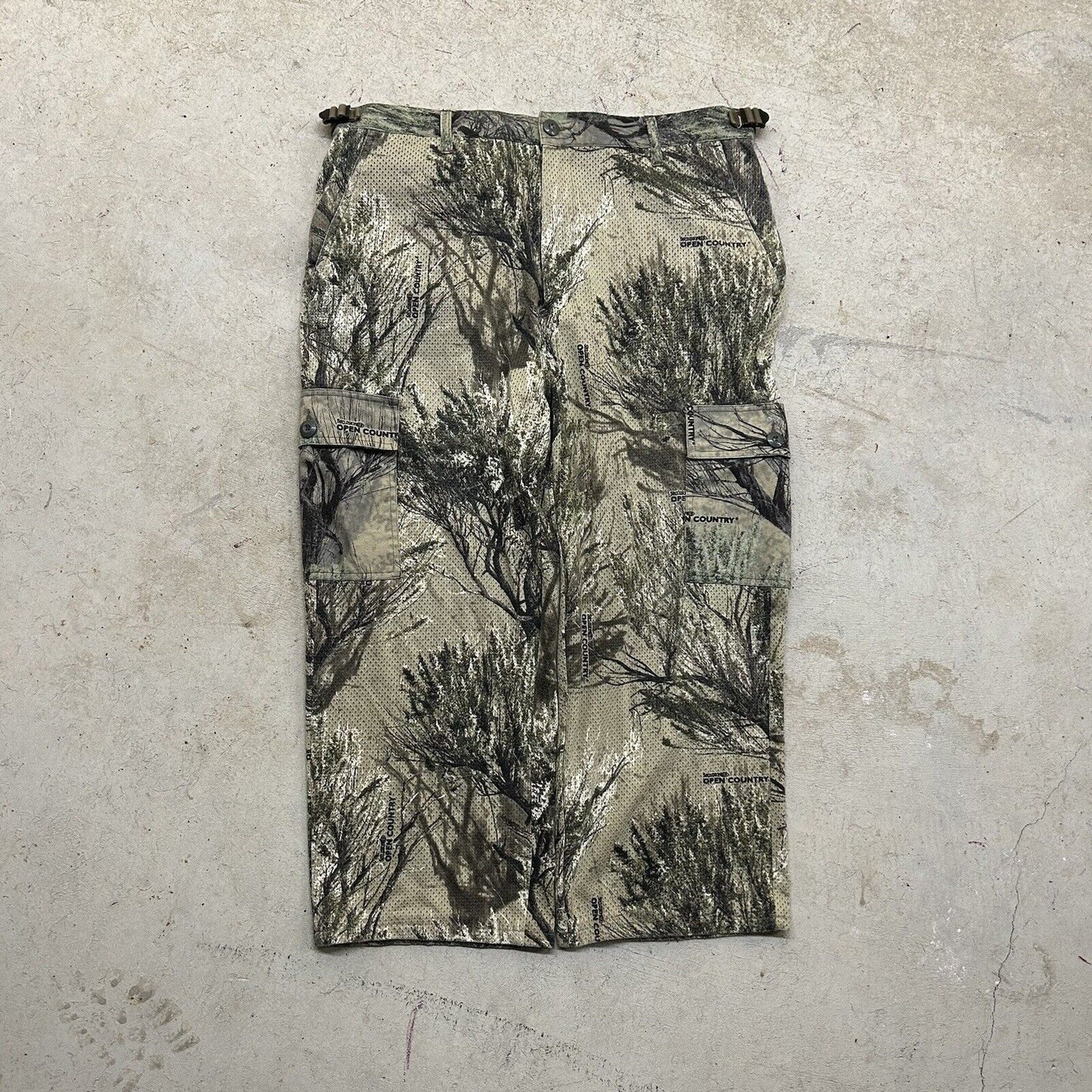 Cabelas Open Country Camouflage Adjustable Hunting Wide Cargo Open Country Camo Pants