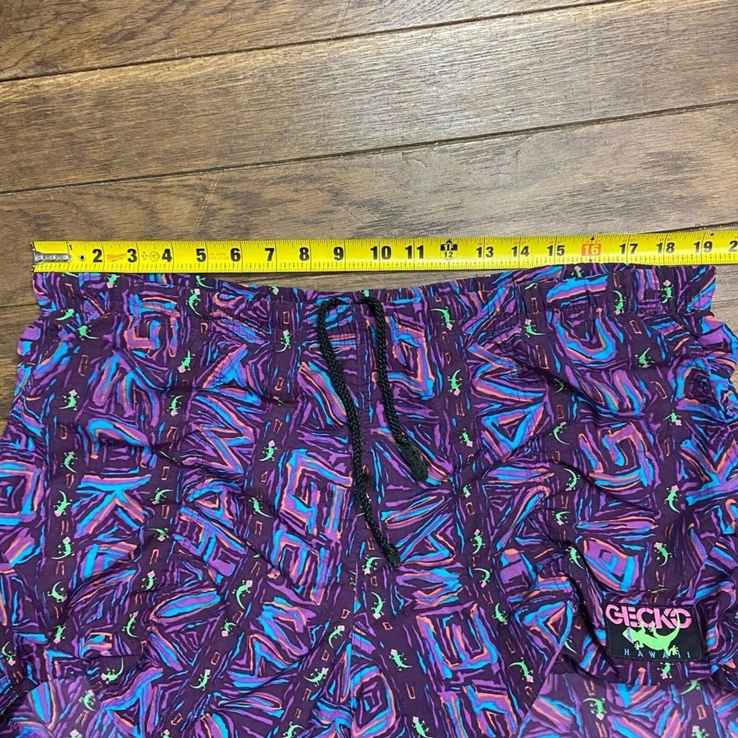 Gecko Hawaii Vintage 90s Retro Day-Glo Neon Fresh Prince Swim Shorts Purple Design Unisex Beach Tropical Swim Trunks