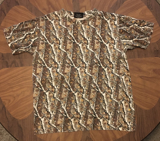 Vintage Y2K Camo Woods Outdoors T-Shirt 90s Short Sleeve AOP New York Area Code 212 Tee