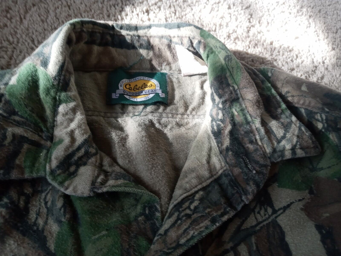 Vintage 90s Cabela's Long Sleeve Button Up Camo Shirt